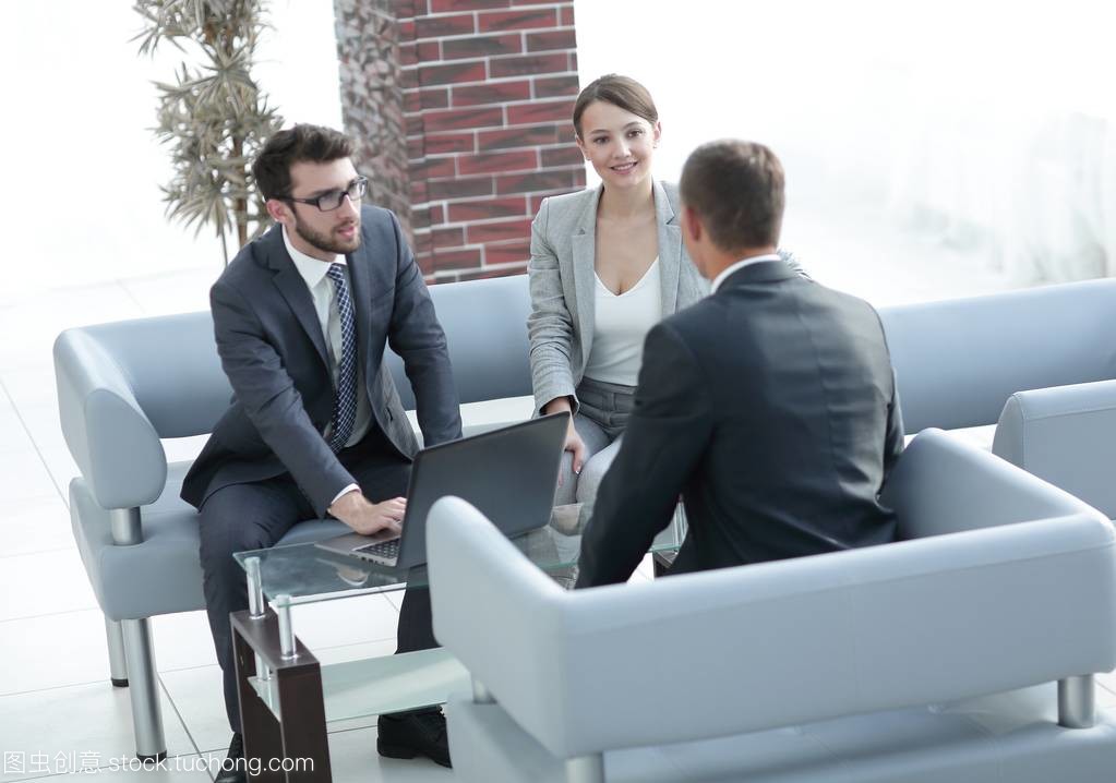 律师与客户商务咨询 专业合作的桥梁